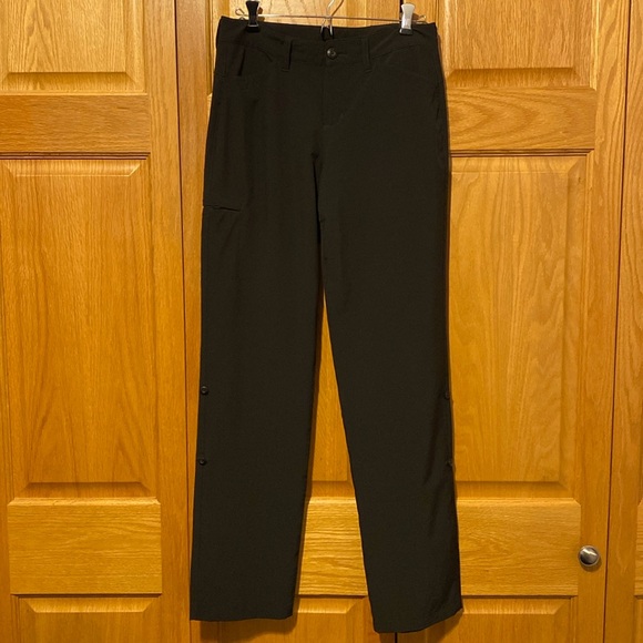 Eddie Bauer Hiking pants woman’s size 2 black convertible nylon - Picture 2 of 11